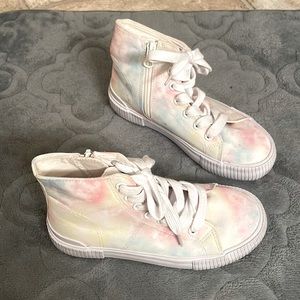 Cat & Jack high top canvas shoes